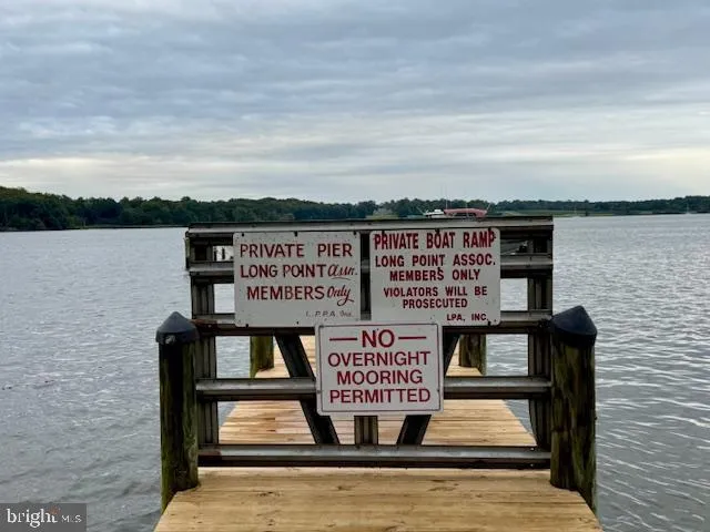 $400,000 | 65 Long Point Boulevard, Earleville, MD 21919