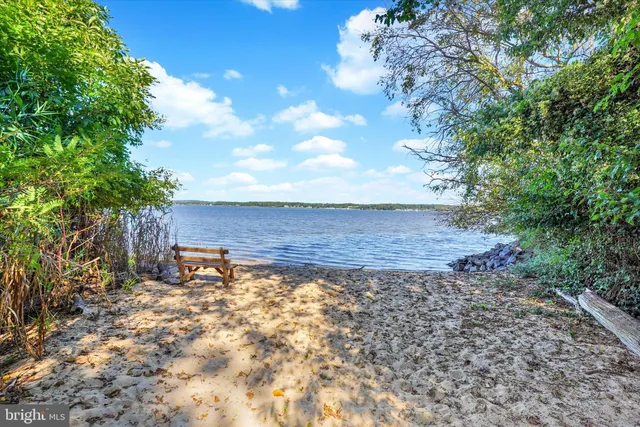 $400,000 | 65 Long Point Boulevard, Earleville, MD 21919