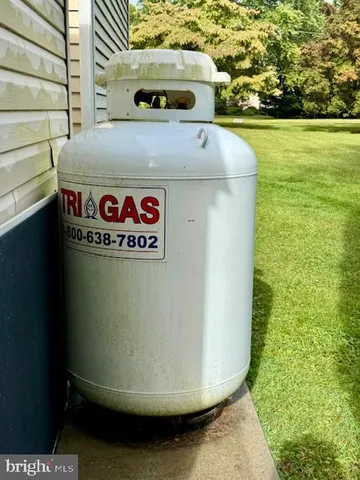 $400,000 | 65 Long Point Boulevard, Earleville, MD 21919