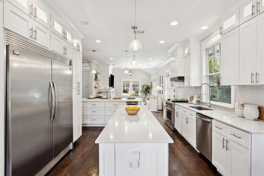 5349 Goodwin Avenue Dallas, TX 75206 - Photo 15 of 27