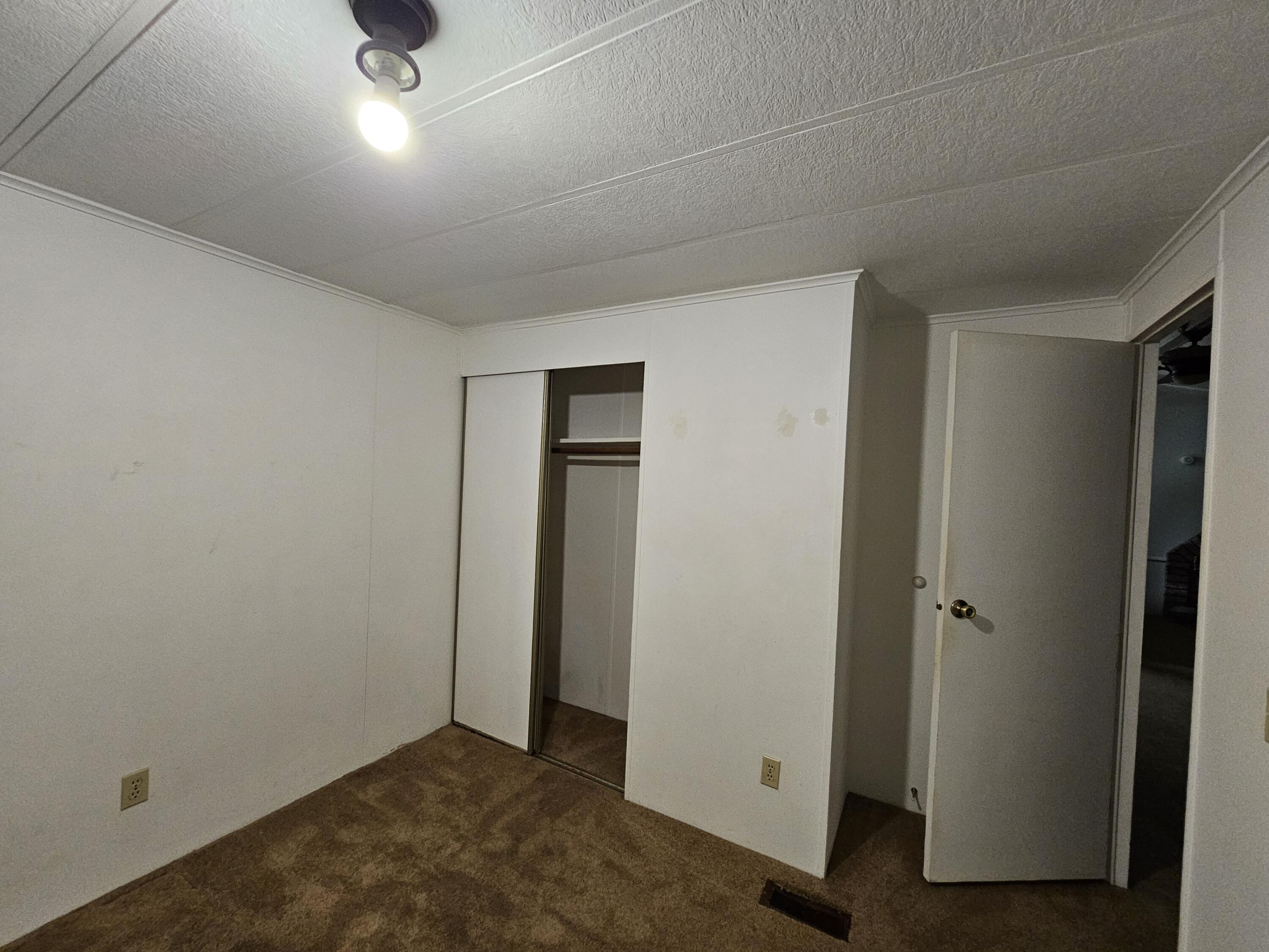 831 Crow Road Merlin, OR 97532 - Photo 16 of 29 Bedroom 2