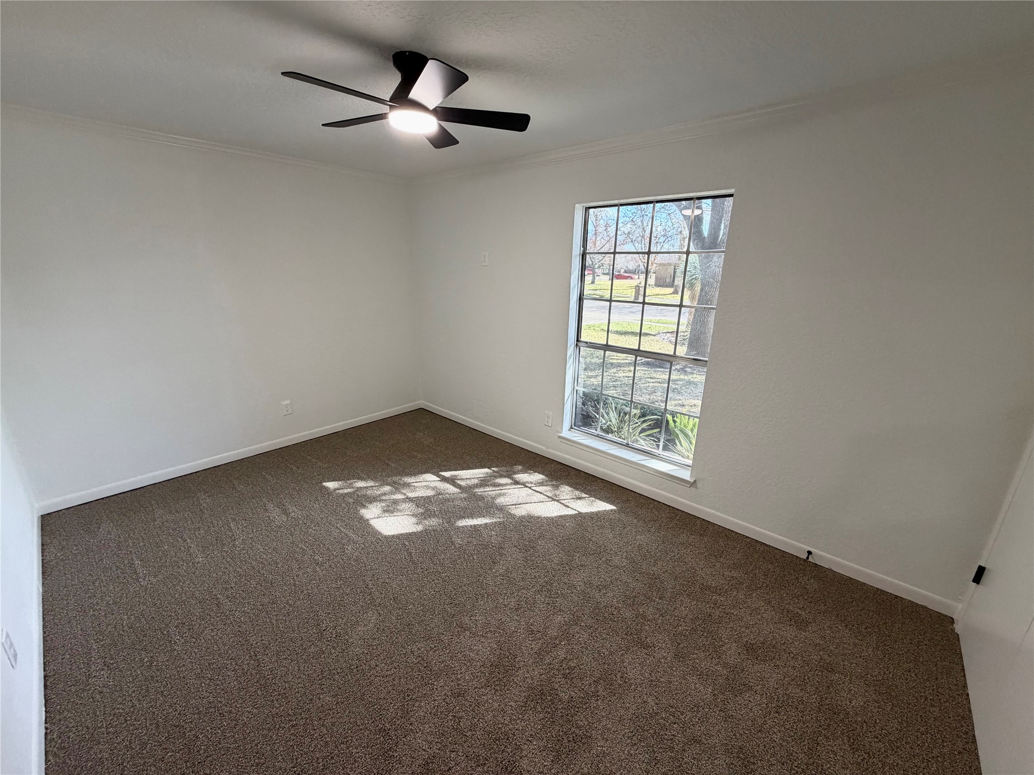 1017 Crossing Road Angleton, TX 77515 - Photo 18 of 35