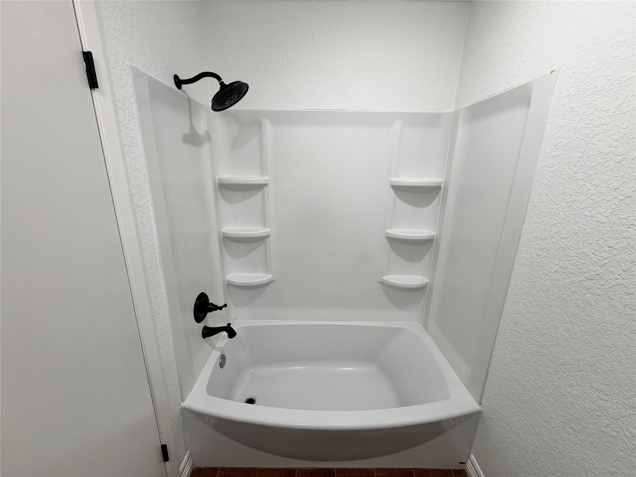 1017 Crossing Road Angleton, TX 77515 - Photo 23 of 35