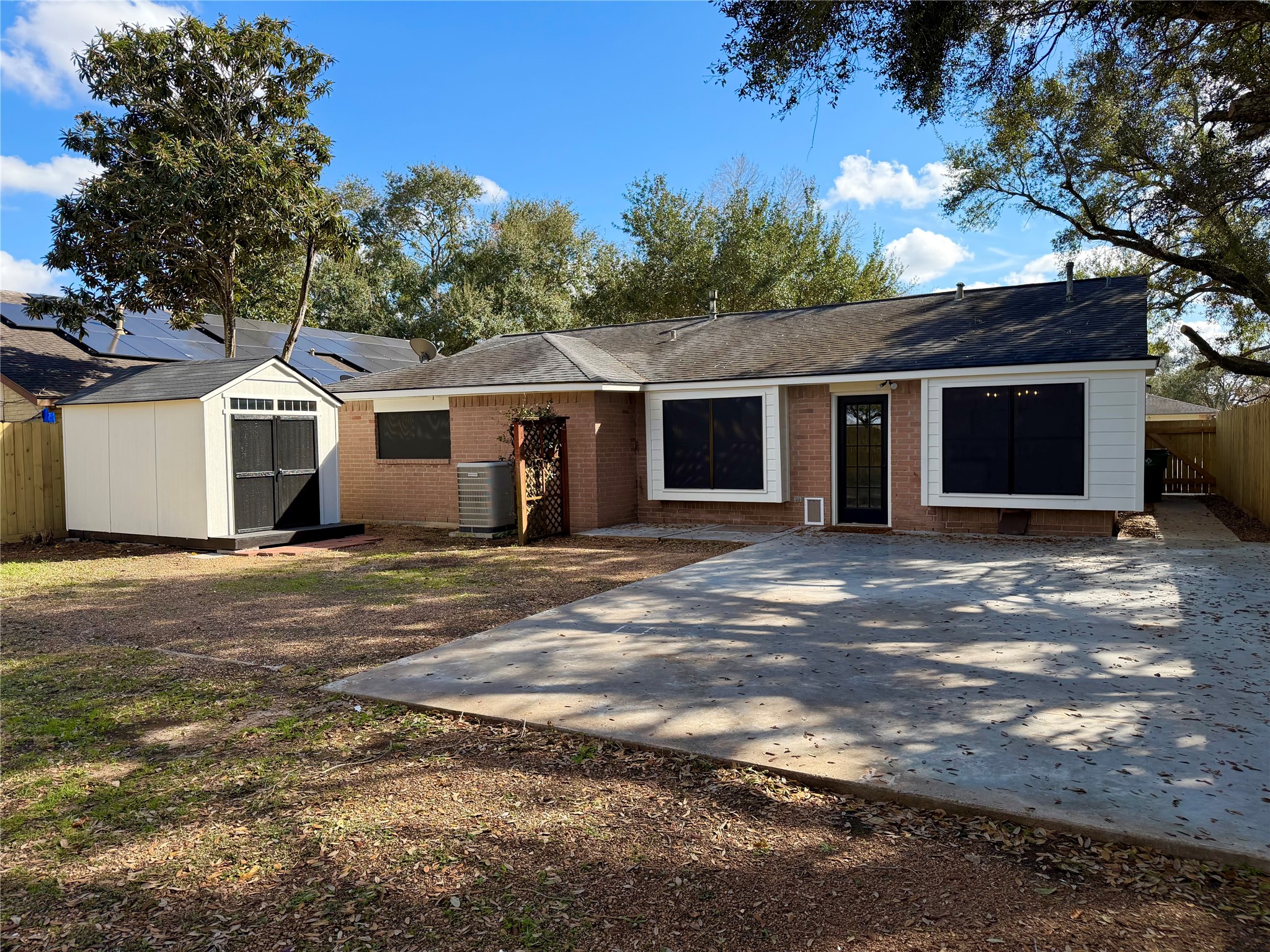 1017 Crossing Road Angleton, TX 77515 - Photo 33 of 35