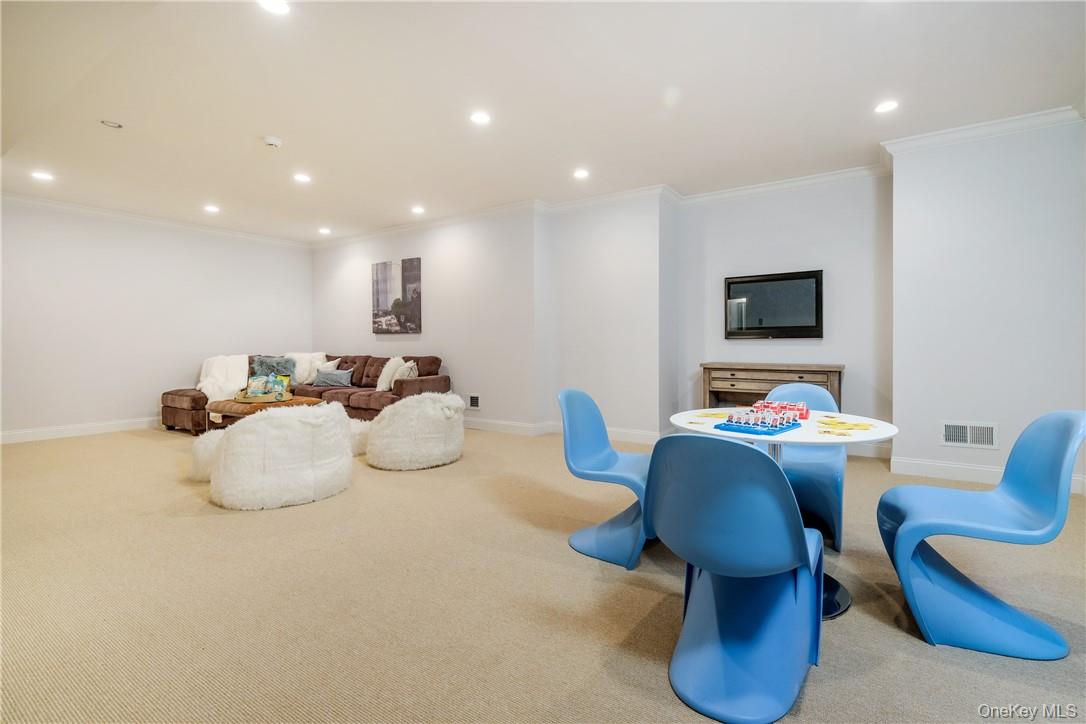 220 Central Avenue Rye, NY 10580 - Photo 21 of 24