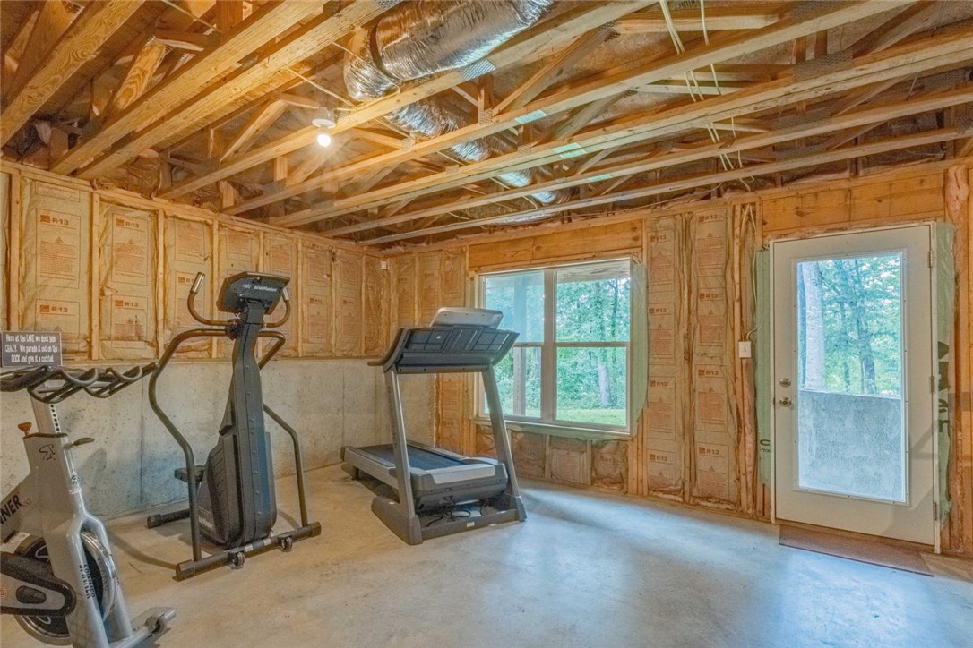 111 Rays Road Lavonia, GA 30553 - Photo 32 of 47