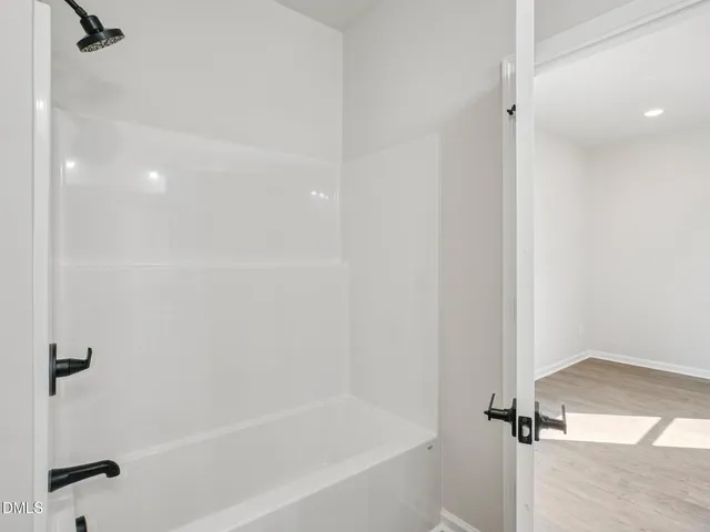 $269,900 | 109 West Old Glencoe Road, Burlington, NC 27217