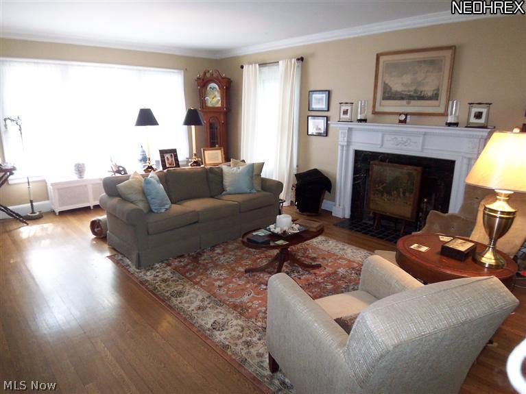 2746 Derbyshire Road Cleveland Heights, OH 44106 - Photo 6 of 24 LIVING ROOM VIEW FRONT TO REAR