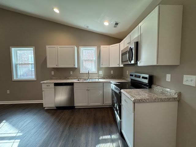 1023 Ethel Road Southeast Roanoke, VA 24014 - Photo 9 of 16 9