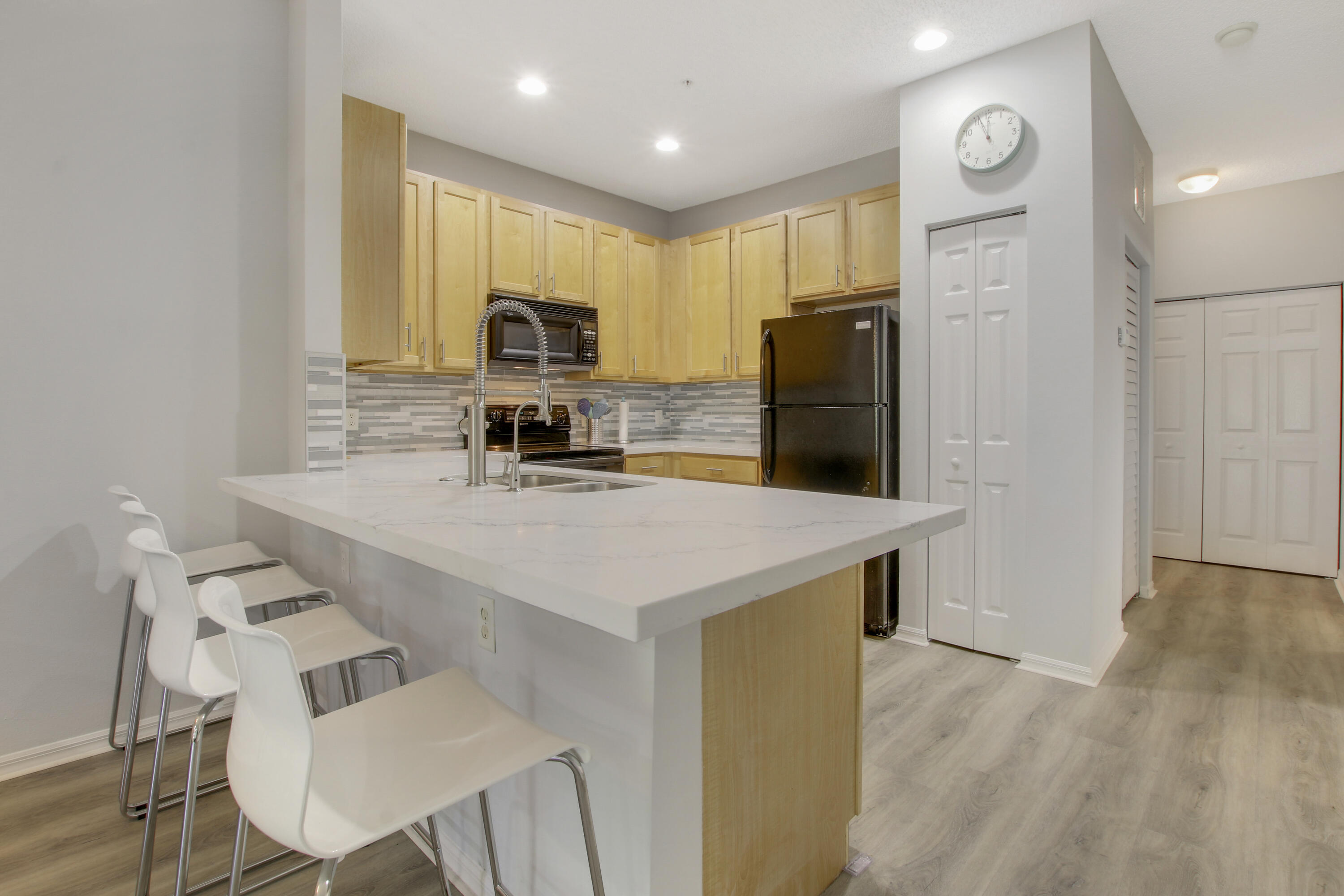 114 Lighthouse Circle, Unit A Tequesta, FL 33469 - Photo 7 of 21 House-64