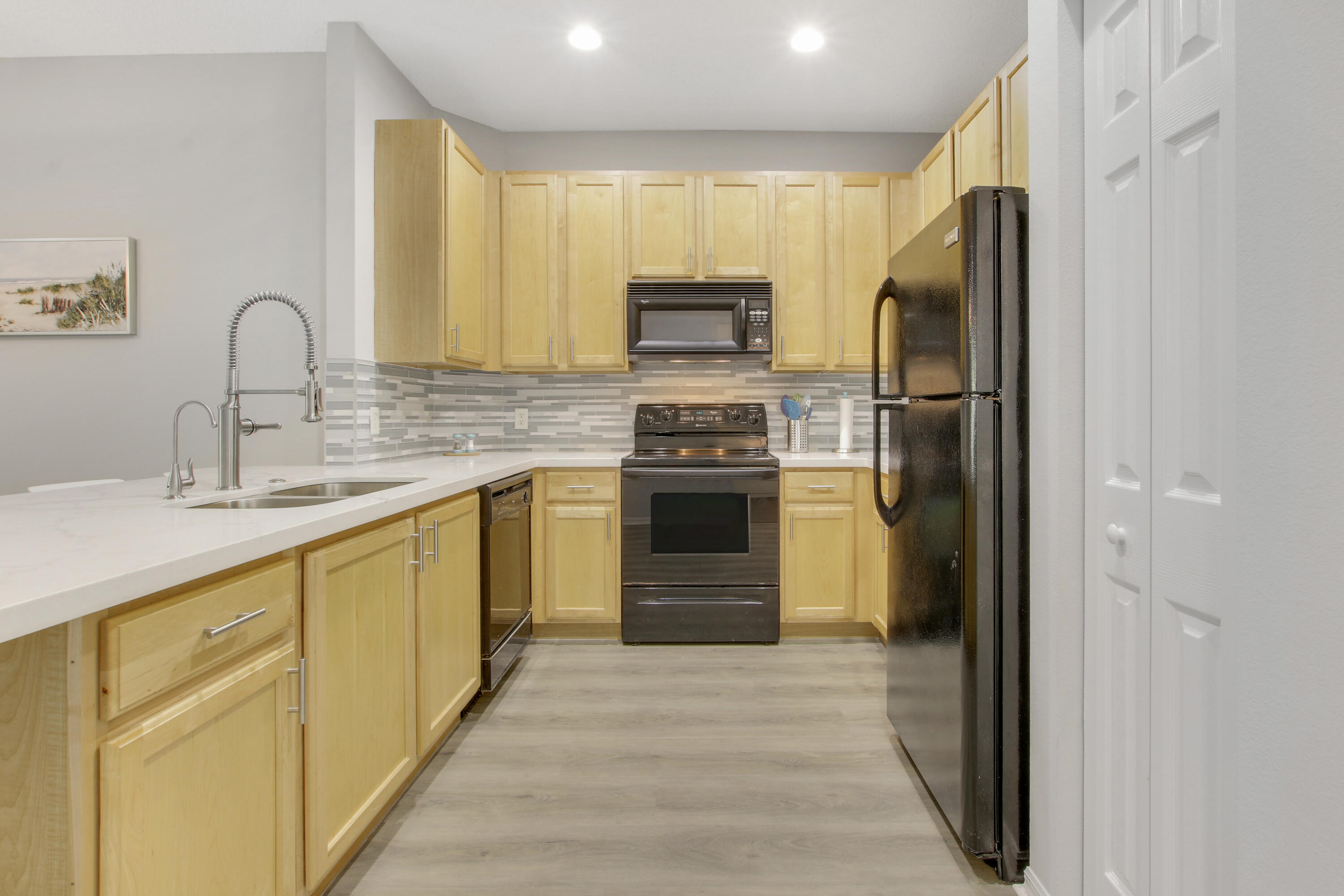 114 Lighthouse Circle, Unit A Tequesta, FL 33469 - Photo 8 of 21 House-65