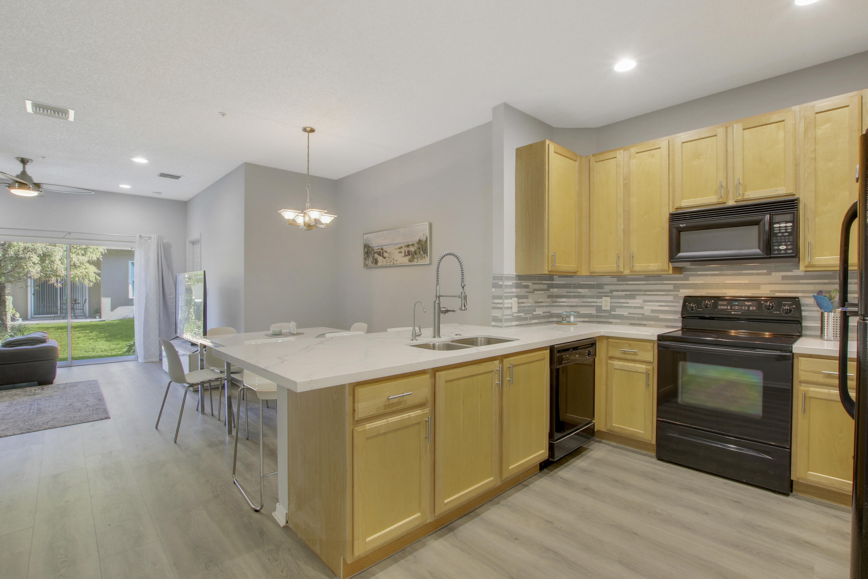 114 Lighthouse Circle, Unit A Tequesta, FL 33469 - Photo 9 of 21 House-66