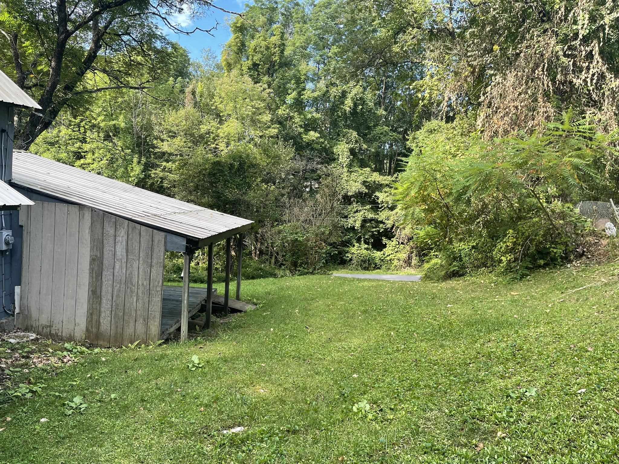 20-22 Green Road Walpole, NH 03609 - Photo 18 of 29