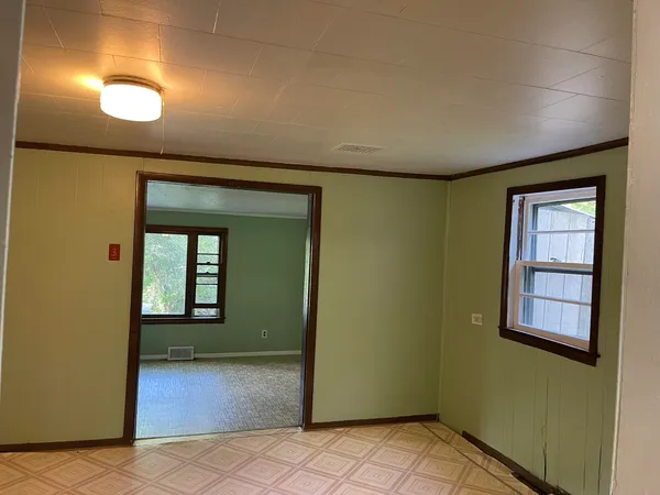 $165,000 | 20-22 Green Road, Walpole, NH 03609