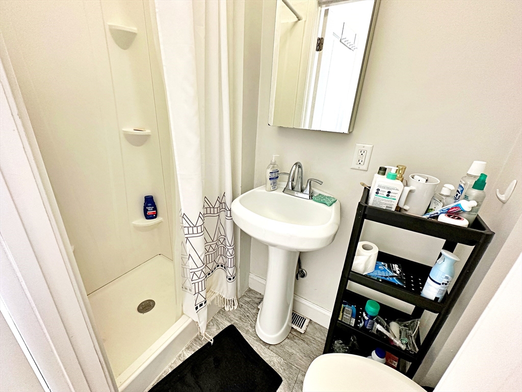 111 Maverick Street, Unit 2 Boston, MA 02128 - Photo 13 of 16