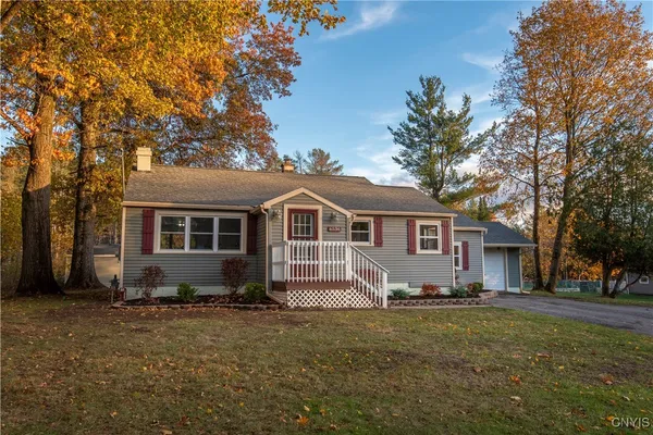 $249,900 | 6536 Fox Road, Marcy, NY 13403