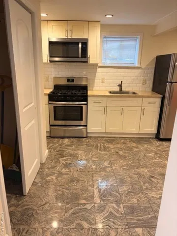 $319,913 | 42 Hasbrouck Street, Newburgh, NY 12550