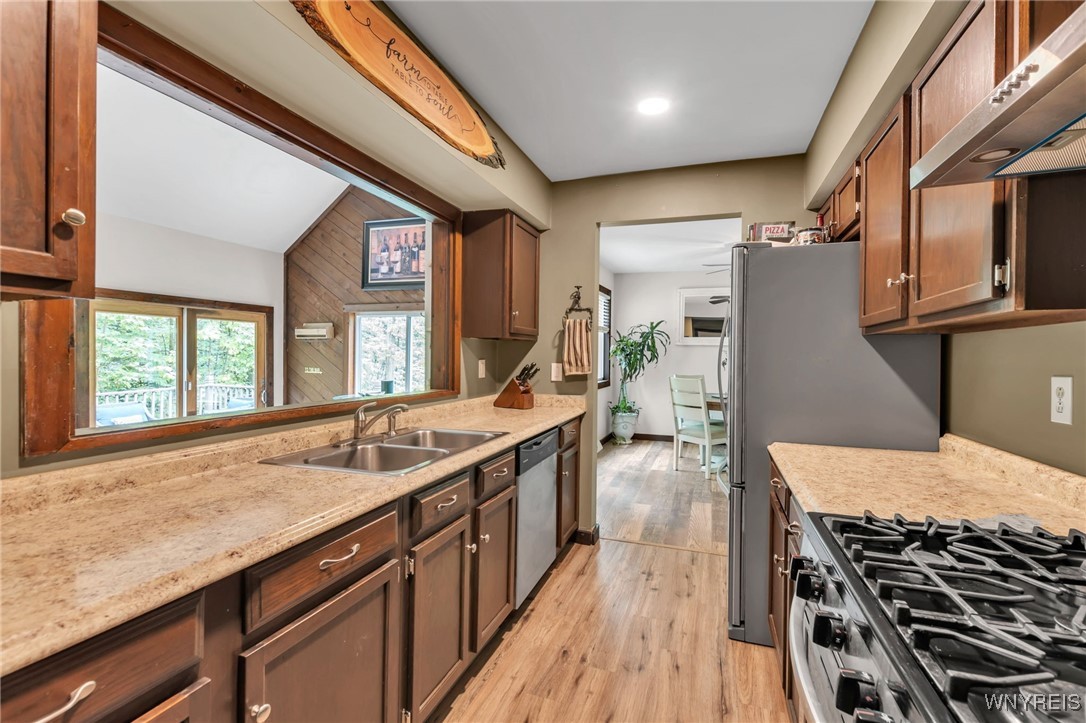 28 Woodstock Road Concord, NY 14069 - Photo 15 of 49