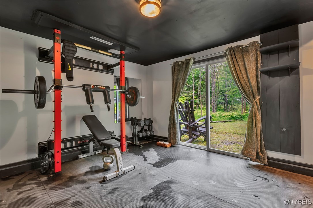 28 Woodstock Road Concord, NY 14069 - Photo 32 of 49