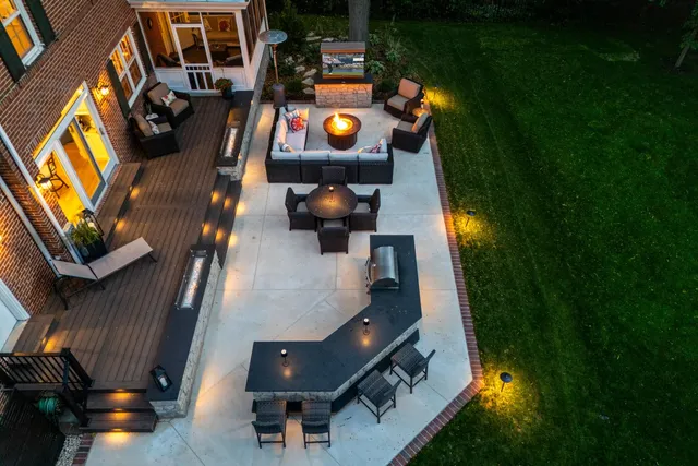 $1,695,000 | 19 Paget Road, Madison, WI 53704