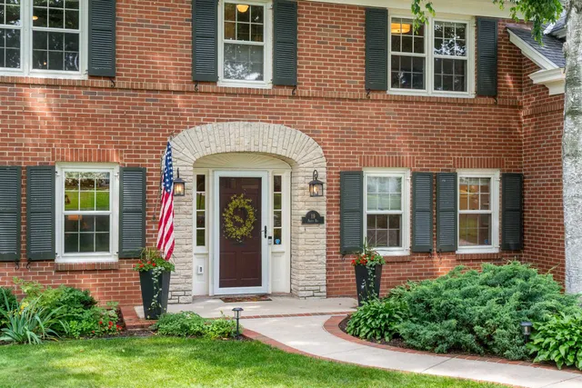 $1,695,000 | 19 Paget Road, Madison, WI 53704