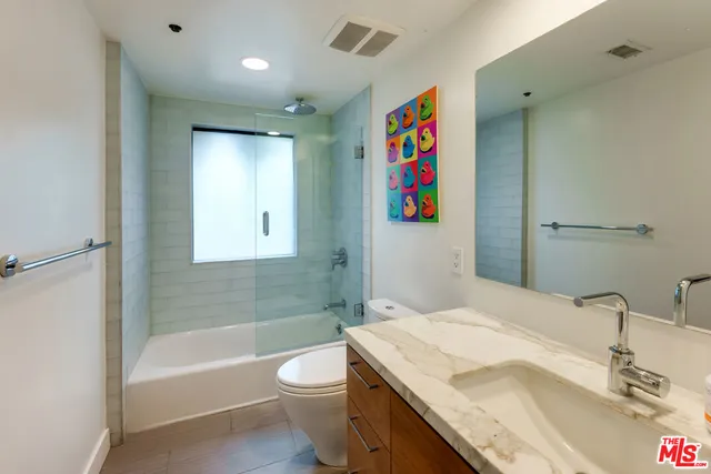 $7,998 | 2929 Passmore Drive, Los Angeles, CA 90068