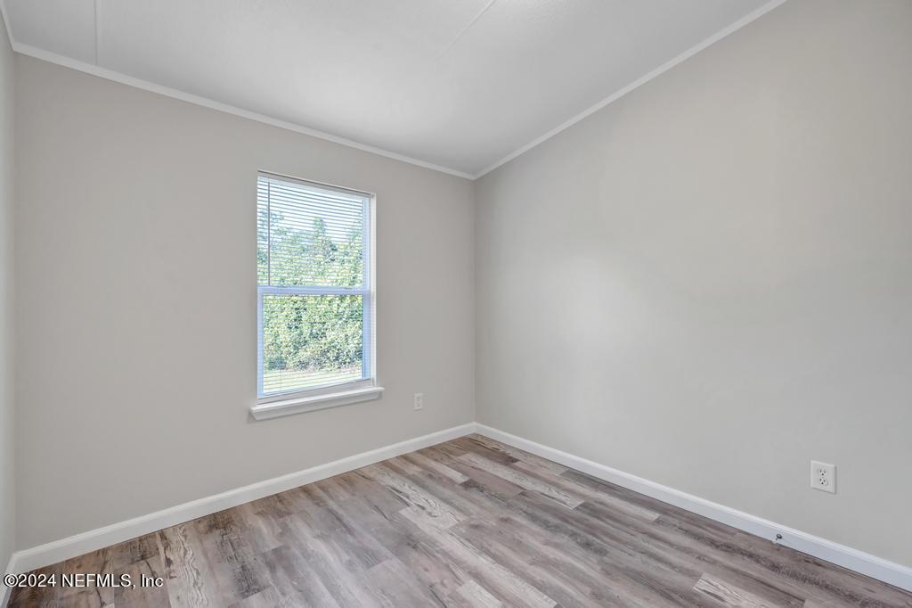5677 Christian Camp Road Keystone Heights, FL 32656 - Photo 20 of 33 Guest bedroom