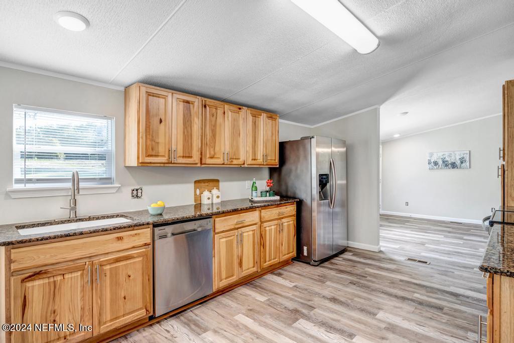 5677 Christian Camp Road Keystone Heights, FL 32656 - Photo 2 of 33 Kitchen