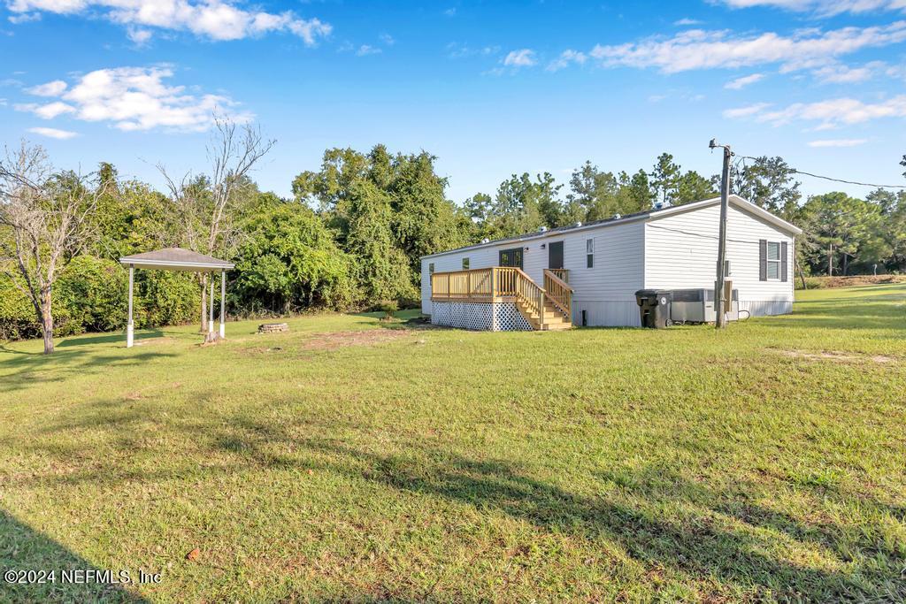 5677 Christian Camp Road Keystone Heights, FL 32656 - Photo 32 of 33 Backyard
