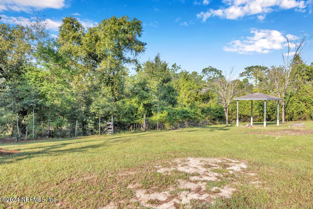 5677 Christian Camp Road Keystone Heights, FL 32656 - Photo 33 of 33 Backyard