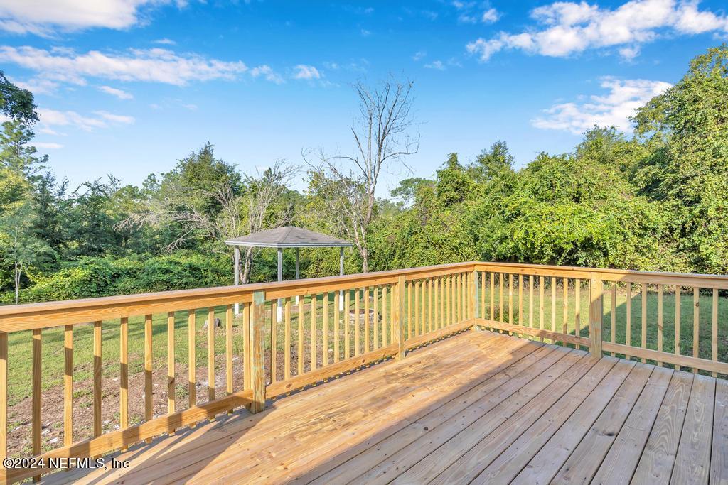 5677 Christian Camp Road Keystone Heights, FL 32656 - Photo 4 of 33 Back Deck