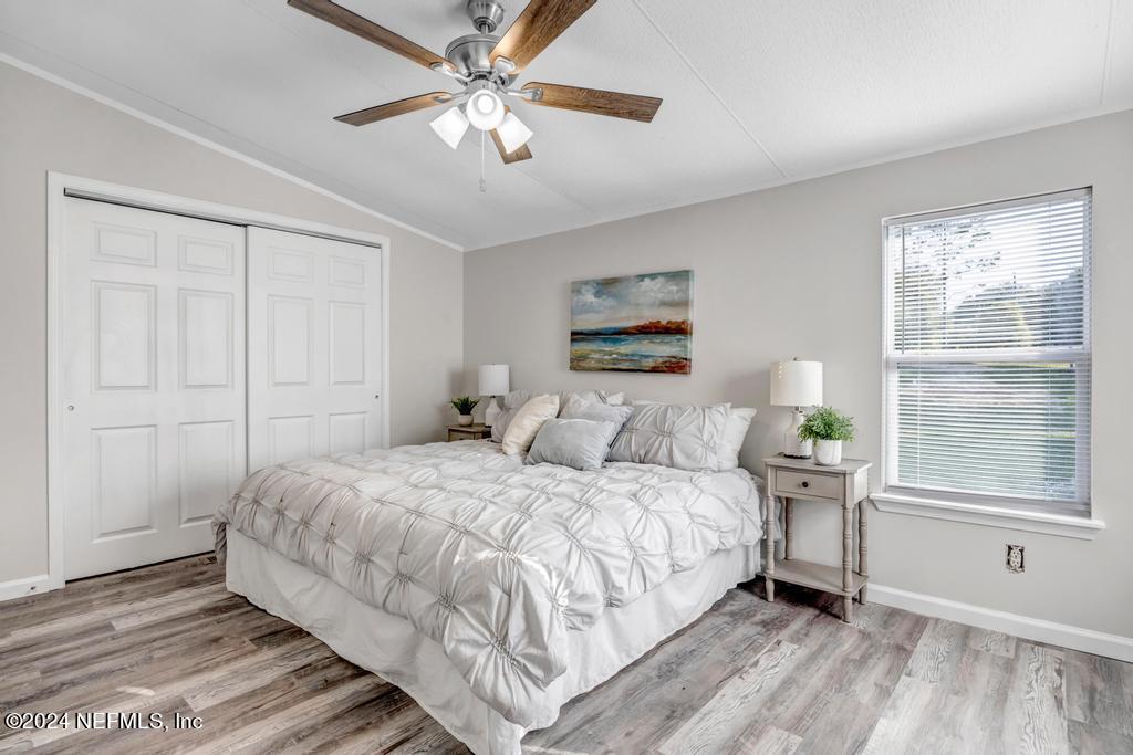 5677 Christian Camp Road Keystone Heights, FL 32656 - Photo 6 of 33 Master bedroom