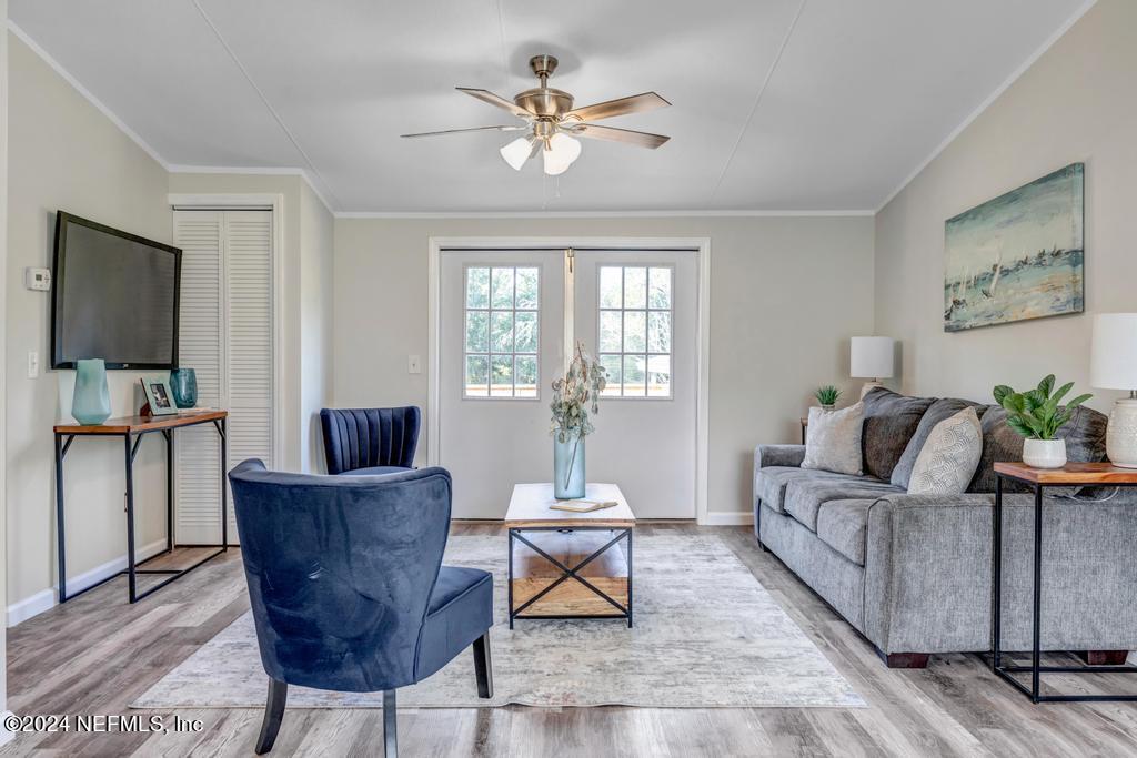 5677 Christian Camp Road Keystone Heights, FL 32656 - Photo 10 of 33 Living Room