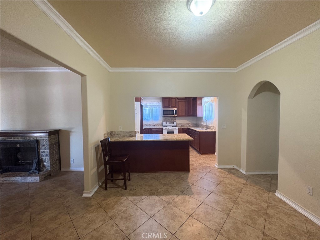 3395 Franklin Avenue Riverside, CA 92507 - Photo 5 of 55
