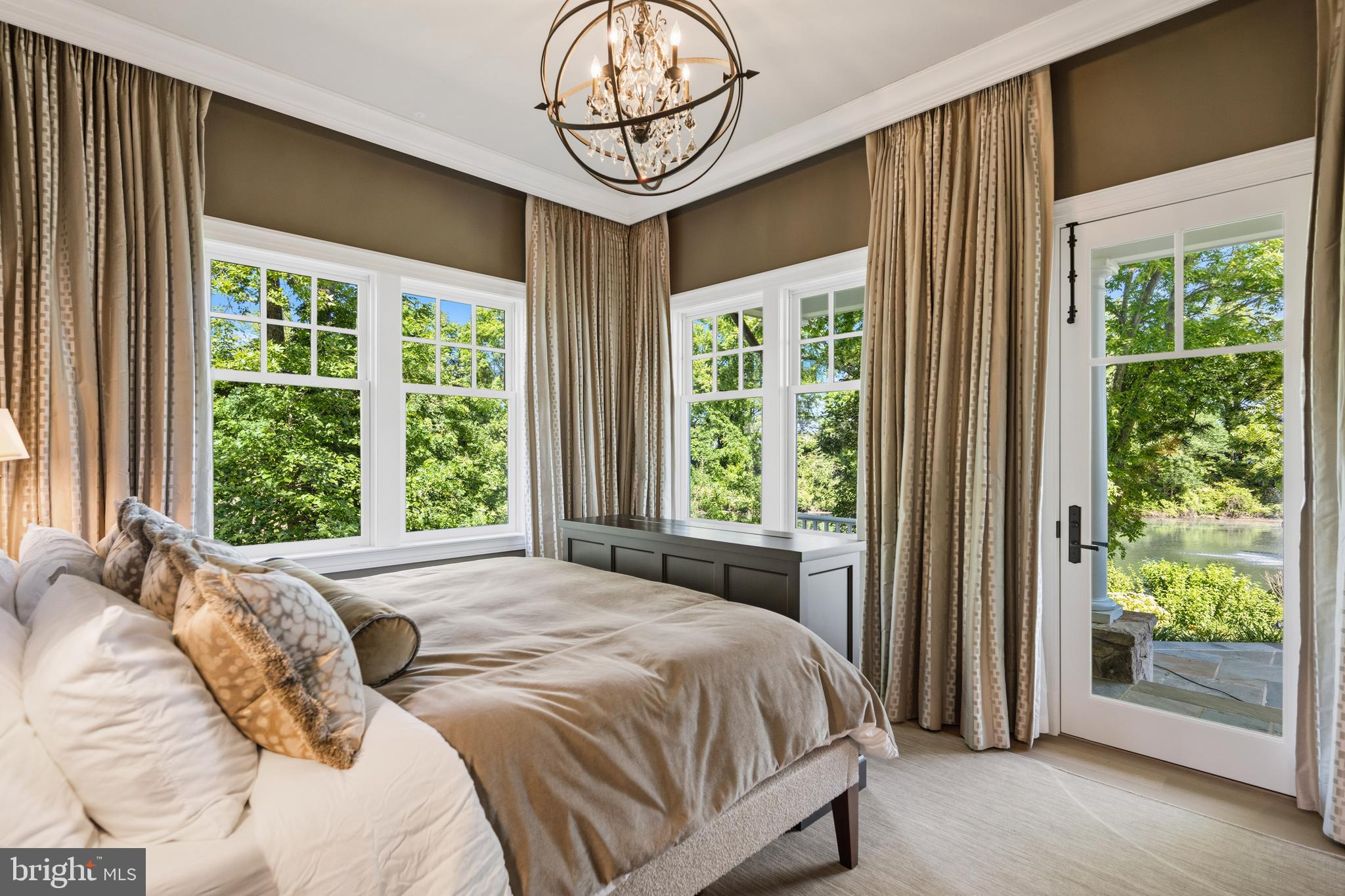2045 Maidstone Farm Road Annapolis, MD 21409 - Photo 12 of 50 Guest suite with patio access and views