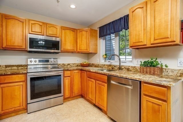 1 B Patriots Way, Unit B Sterling, MA 01564 - Photo 12 of 32