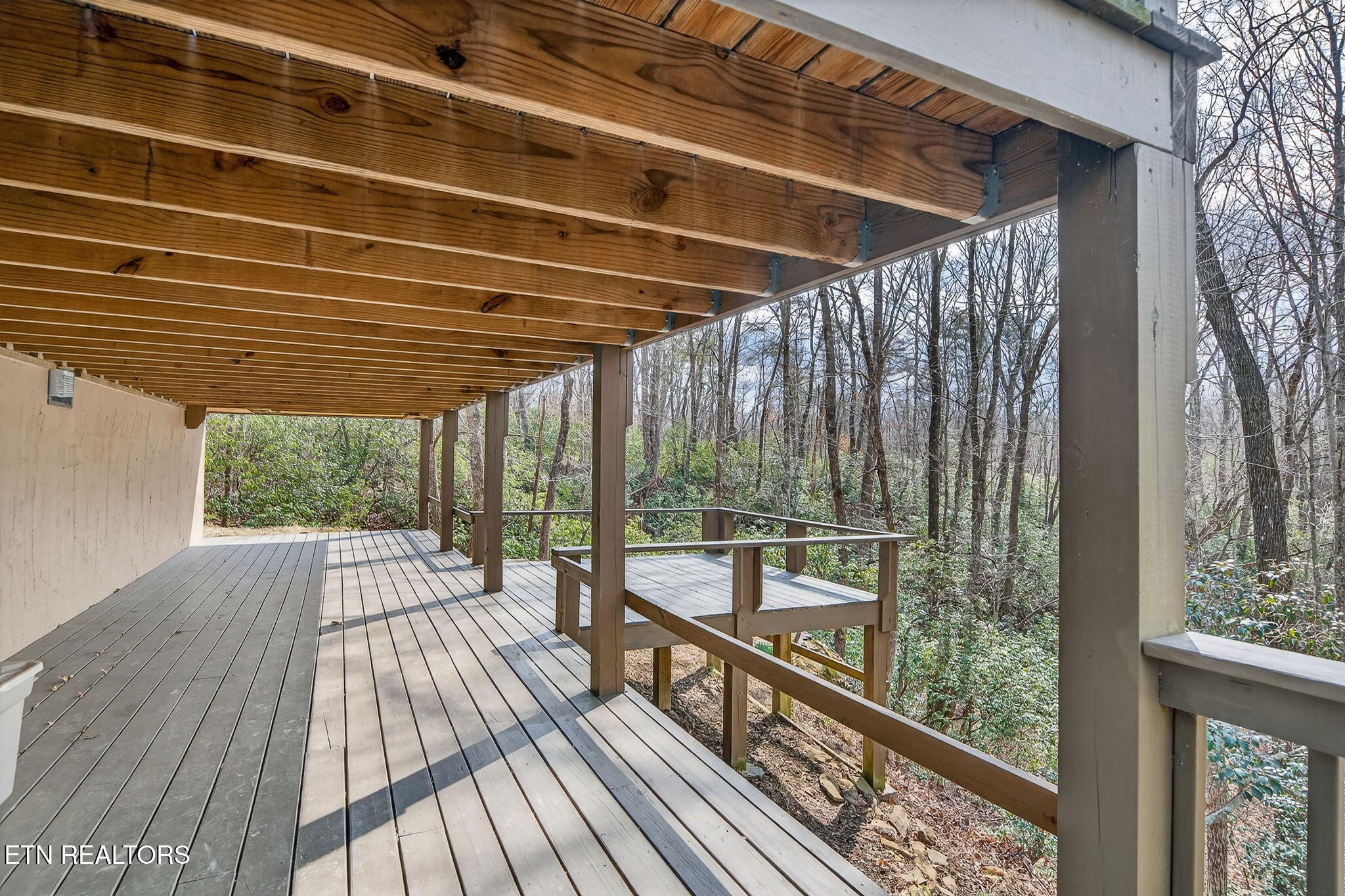 331 East Cove Road Monterey, TN 38574 - Photo 11 of 55 Gallery Image 11