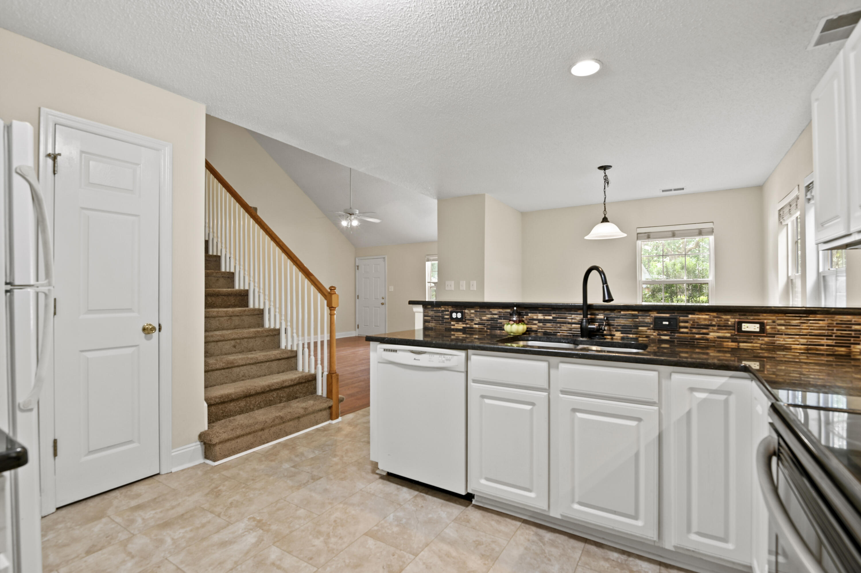 1710 Barracuda Road Johns Island, SC 29455 - Photo 12 of 33 _DSC4973