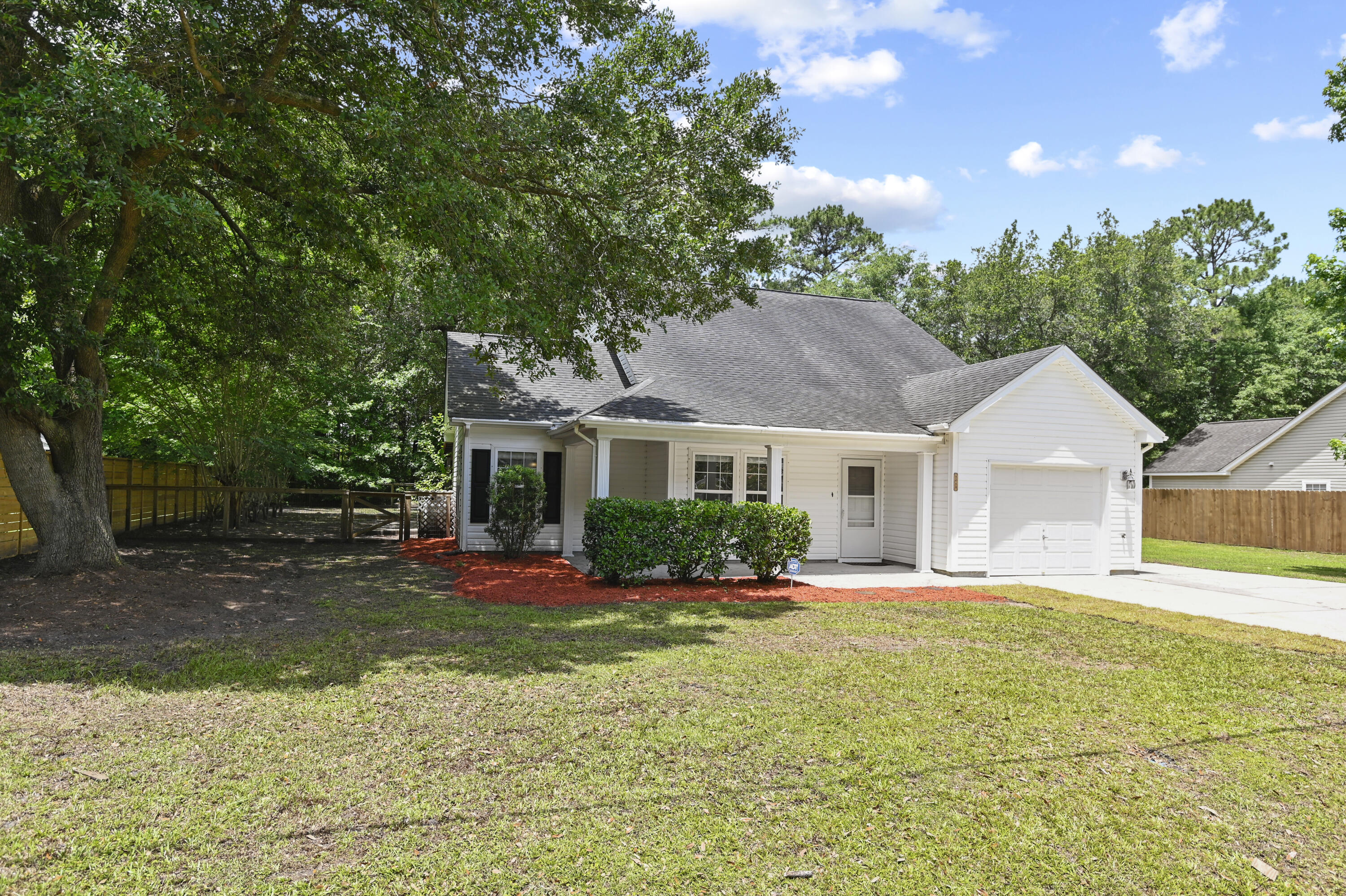 1710 Barracuda Road Johns Island, SC 29455 - Photo 5 of 33 _DSC5012