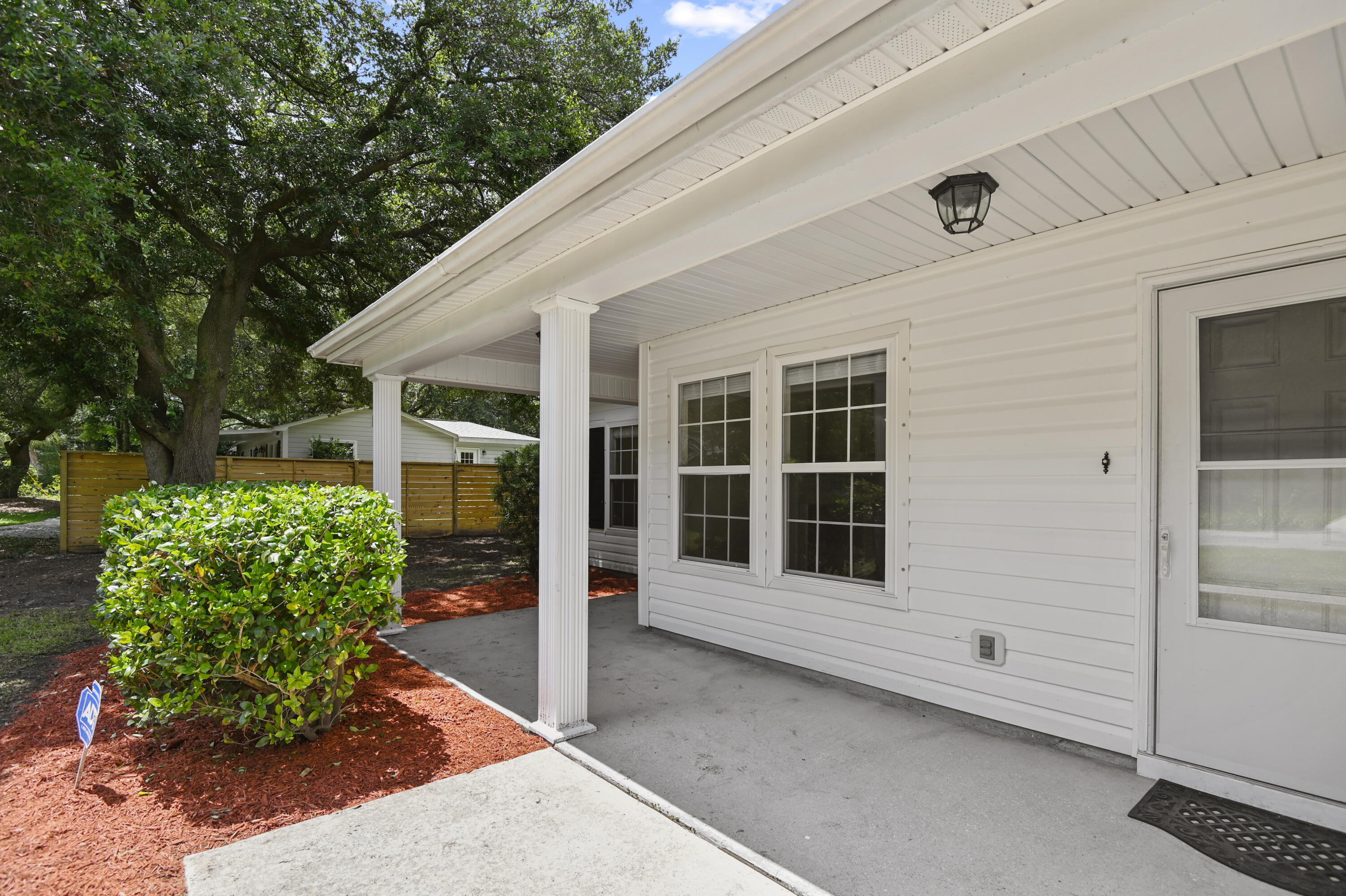 1710 Barracuda Road Johns Island, SC 29455 - Photo 6 of 33 _DSC5010