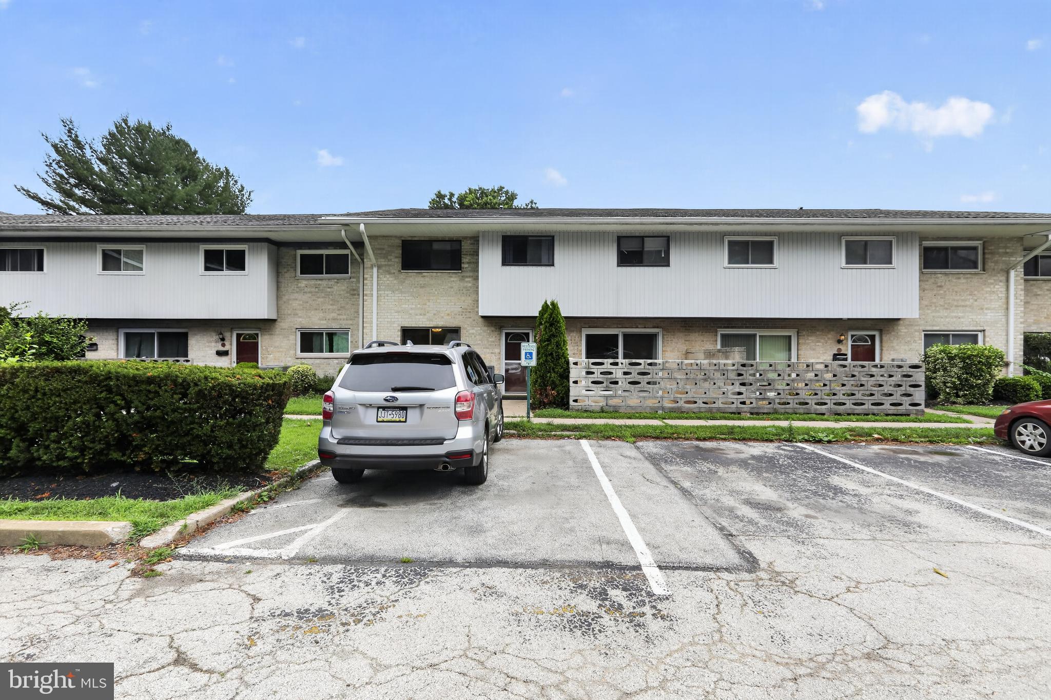 1518 Manley Road, Unit B33 West Chester, PA 19382 - Photo 3 of 34 Front/Parking