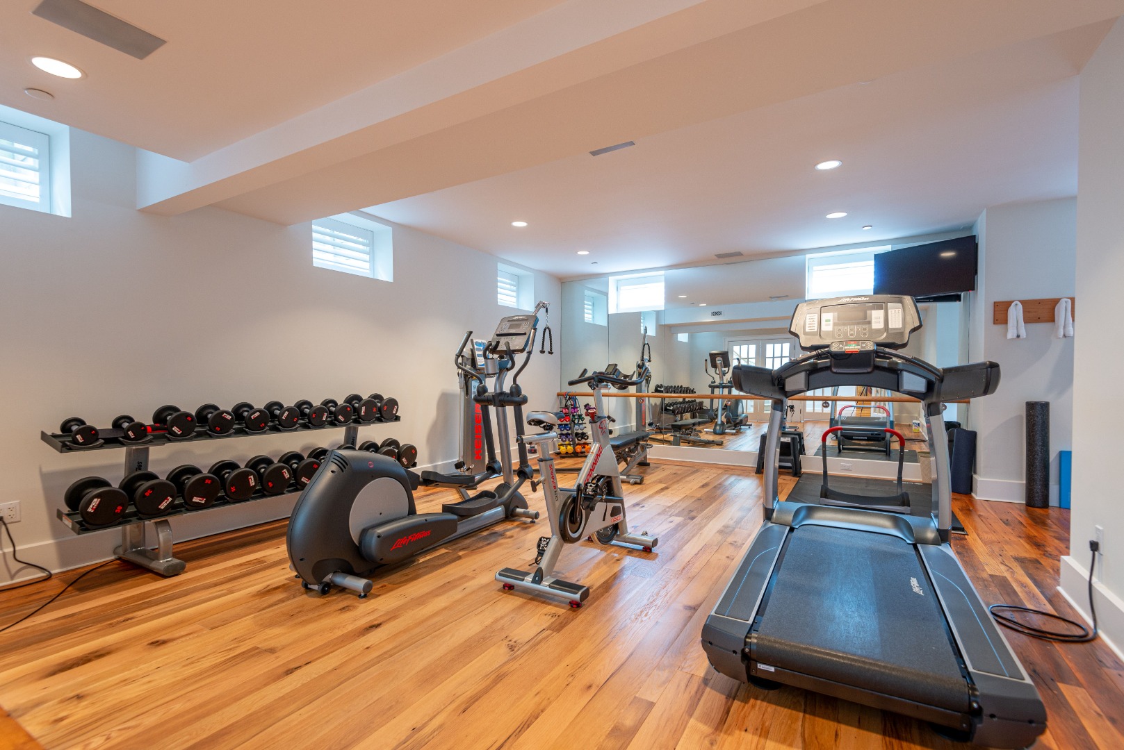 183 Polpis Road Nantucket, MA 02554 - Photo 44 of 62 a view of a room with gym equipment