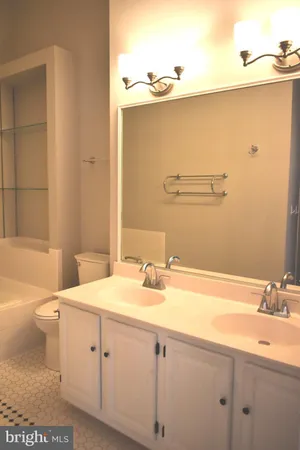 $3,350 | 46336 Haven Terrace, Sterling, VA 20165