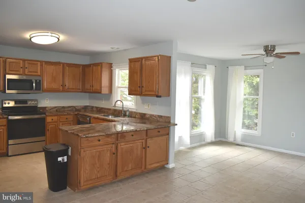 $3,350 | 46336 Haven Terrace, Sterling, VA 20165