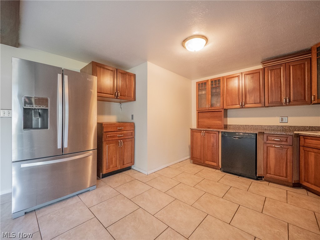 21268 Sheldon Road Brook Park, OH 44142 - Photo 14 of 35