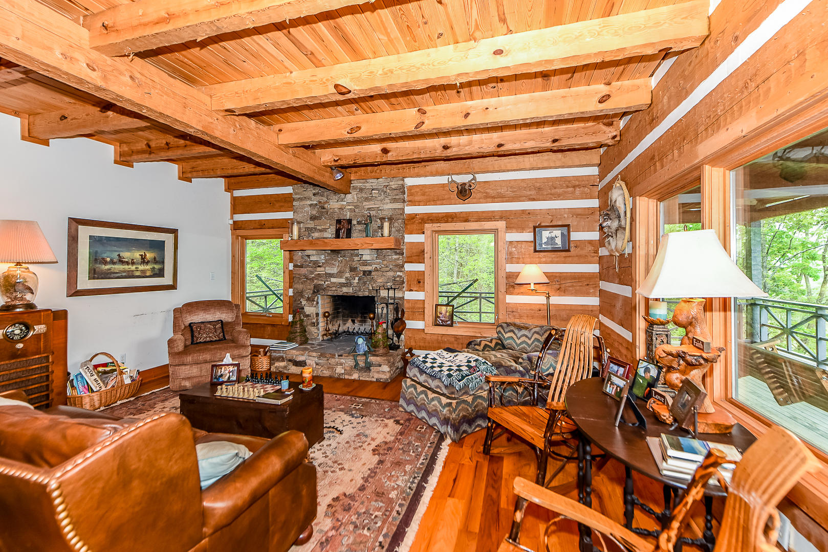 155 Tommy Pack Road Townsend, TN 37882 - Photo 11 of 36 Living room