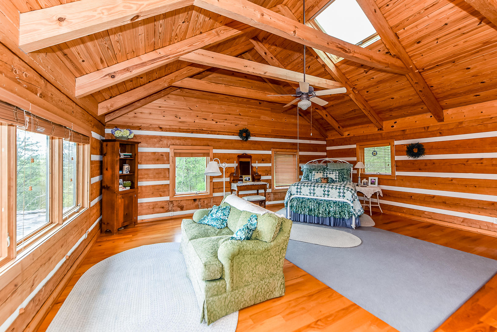 155 Tommy Pack Road Townsend, TN 37882 - Photo 25 of 36 Bedroom #2 Upstairs