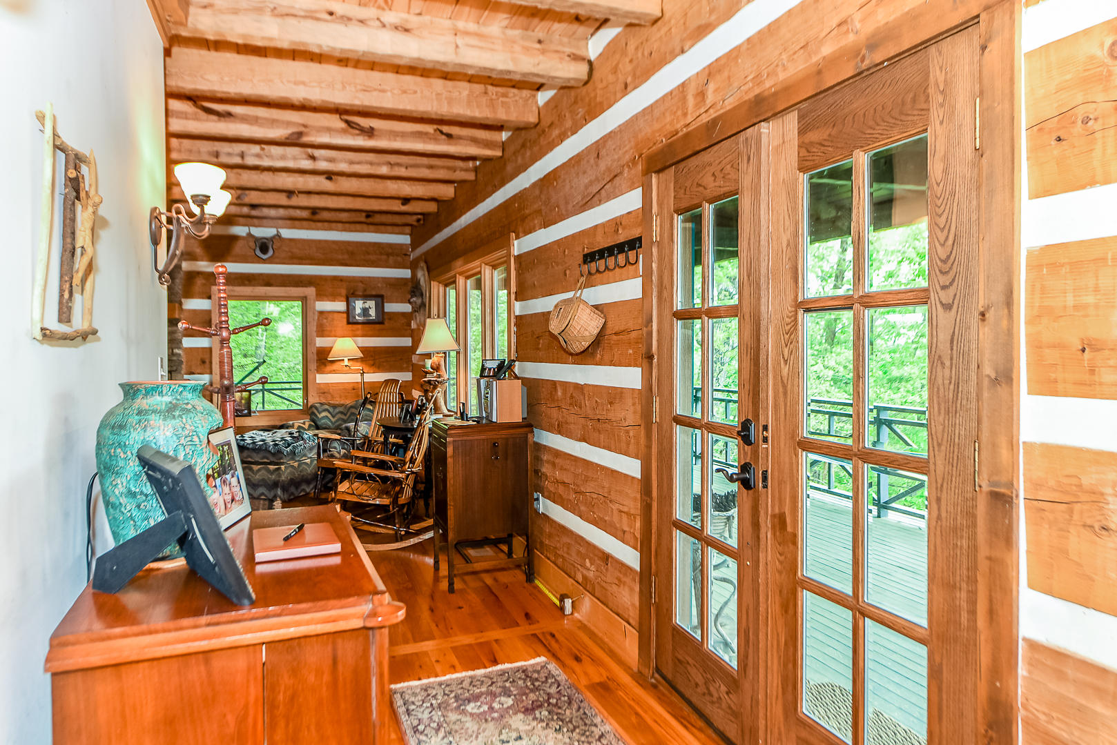 155 Tommy Pack Road Townsend, TN 37882 - Photo 9 of 36 Foyer