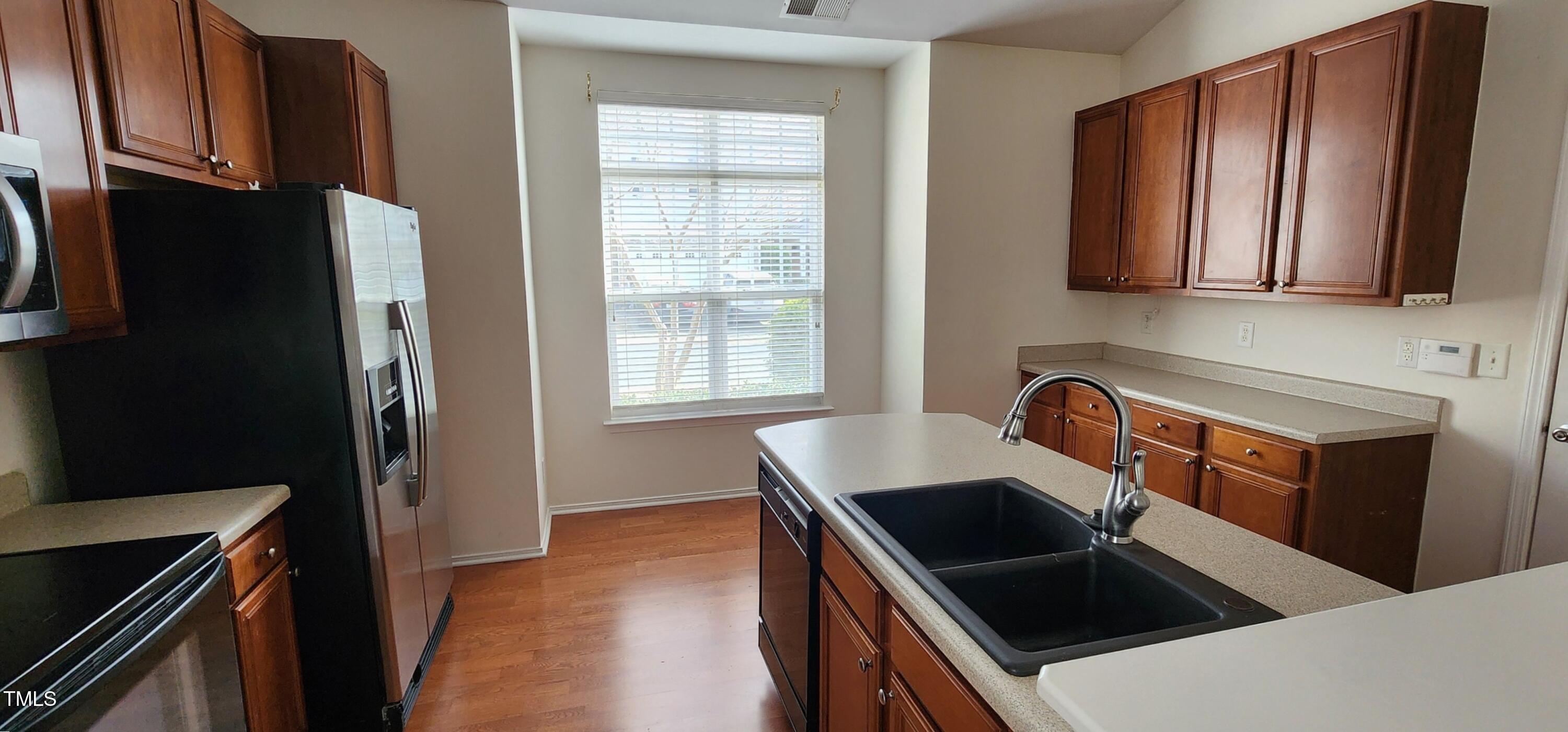 8407 Stoneyard Place Raleigh, NC 27613 - Photo 4 of 22 Photo #4