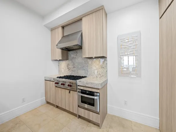 $18,500 | 9705 Collins Avenue, Unit 1104N, Bal Harbour, FL 33154